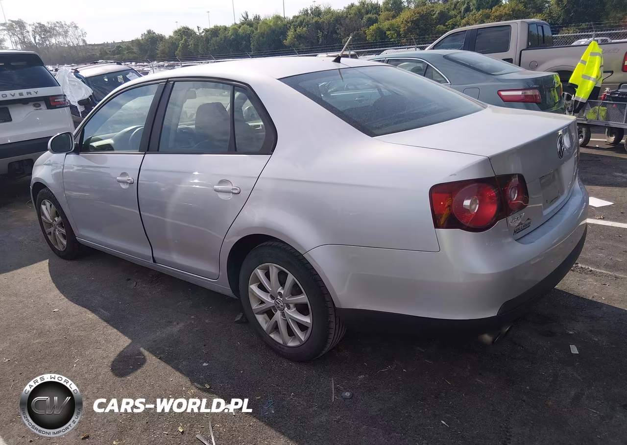 2010 Volkswagen Jetta Limited Edition VIN:3VWRX7AJ4AM094060 - 3