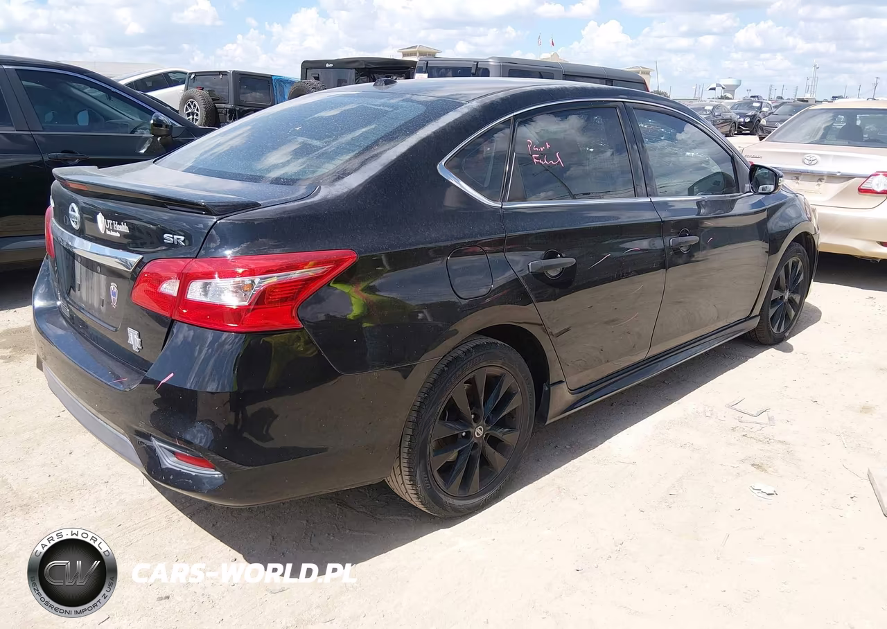 2017 Nissan Sentra Sr VIN:3N1AB7AP5HY274382 - 4