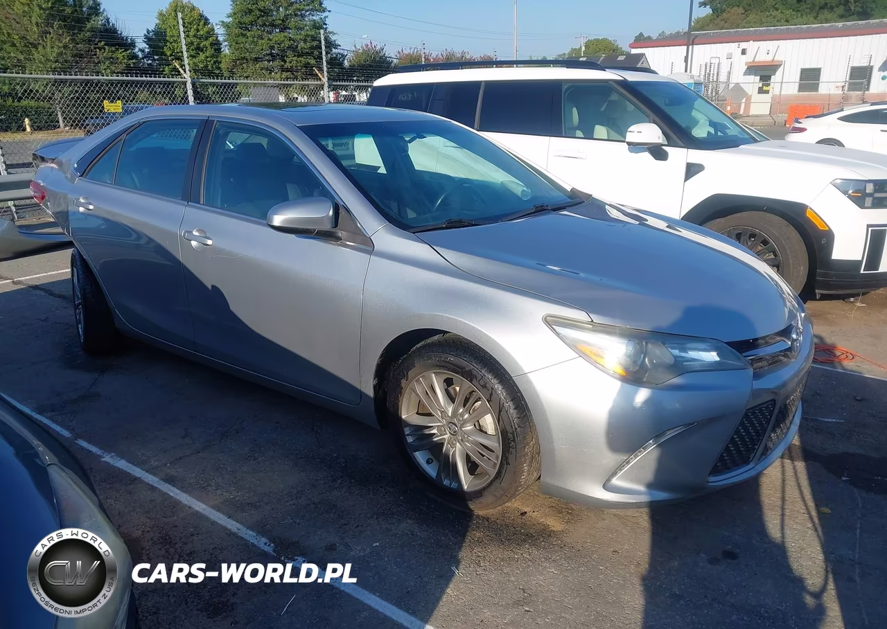 2015 Toyota Camry Se VIN:4T1BF1FK6FU091603 - 13