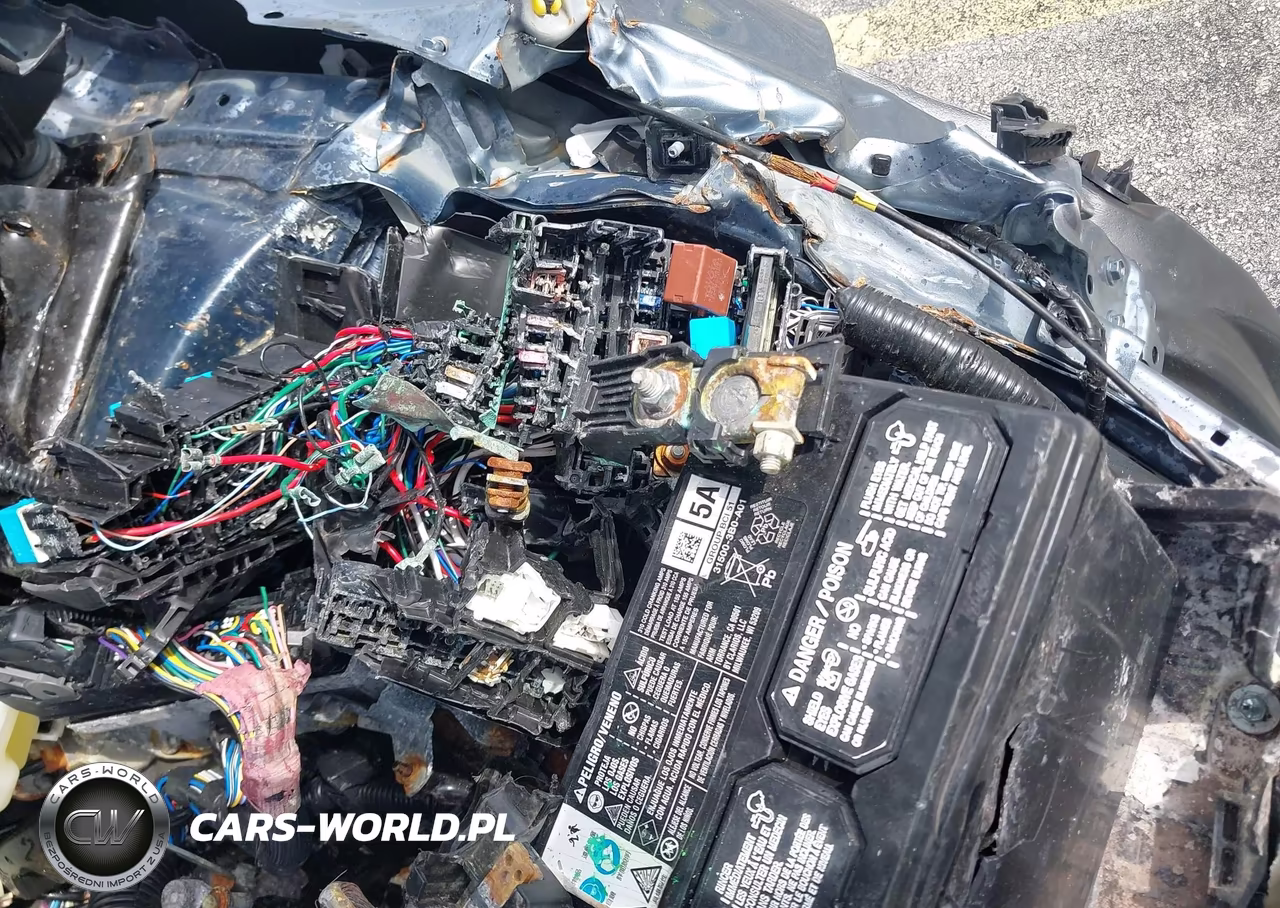 2026 Toyota Corolla Hybrid Hybrid Le VIN:JTDBCMFE3T3143876 - 17