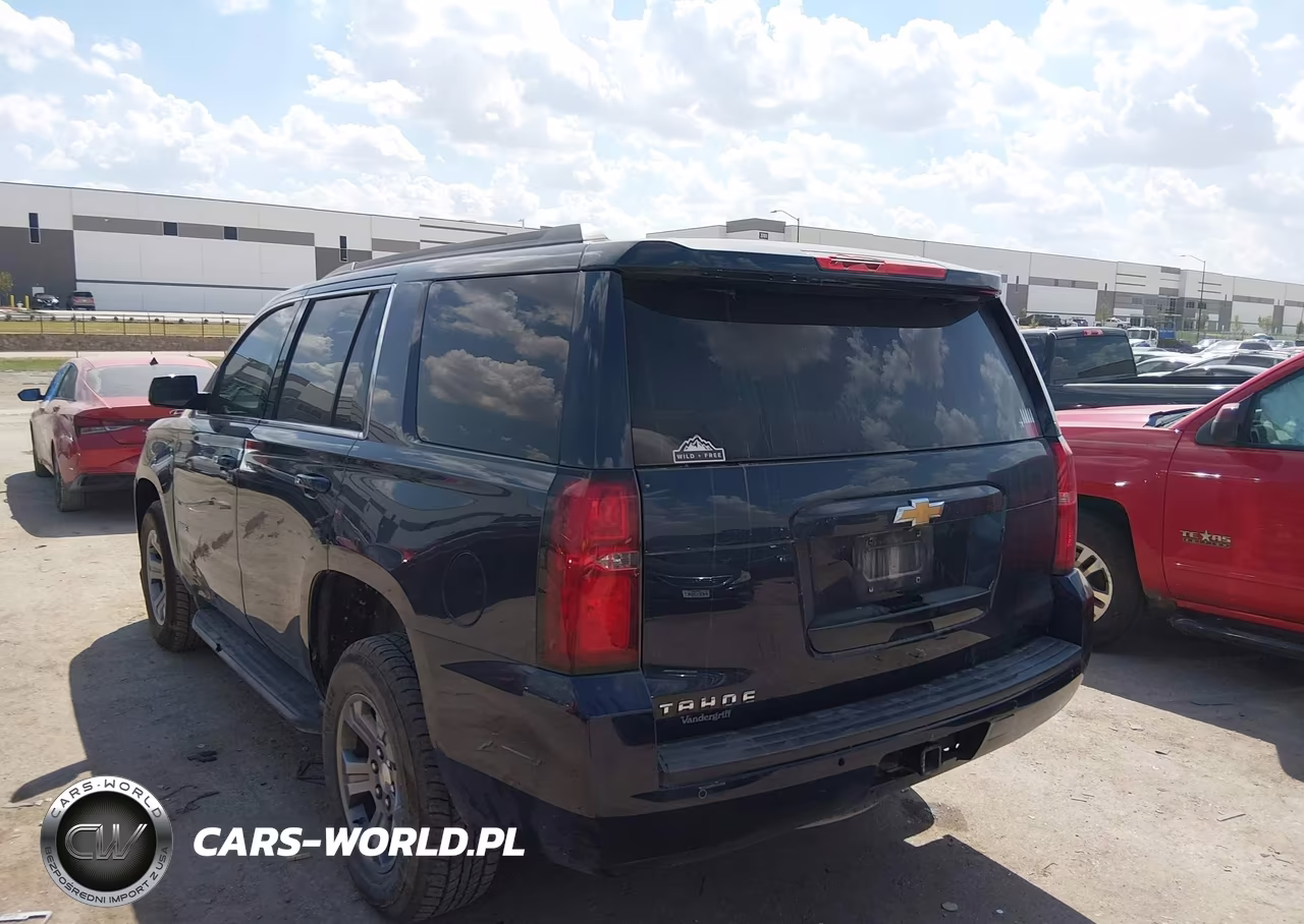 2018 Chevrolet Tahoe Ls VIN:1GNSCAKC4JR186854 - 3