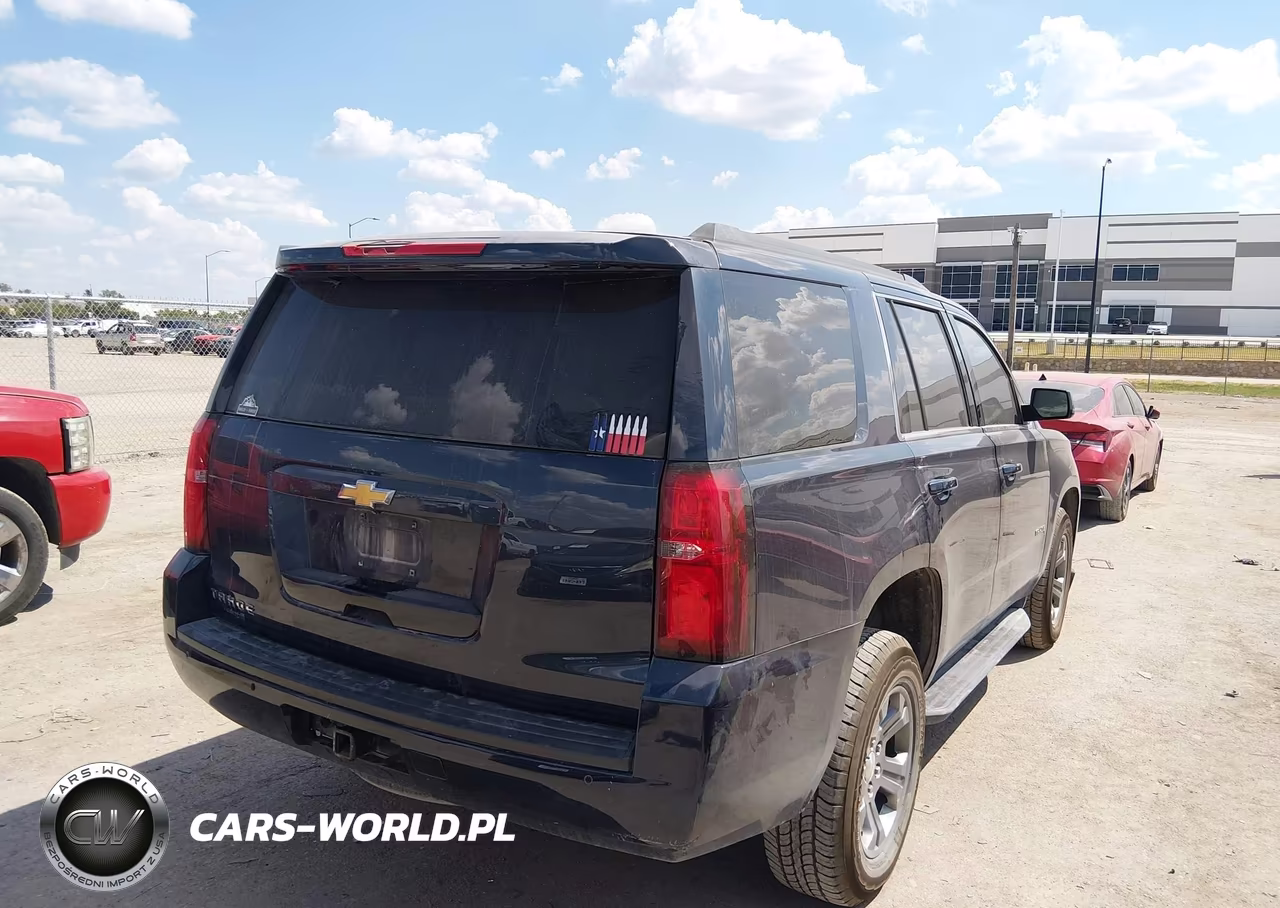2018 Chevrolet Tahoe Ls VIN:1GNSCAKC4JR186854 - 4