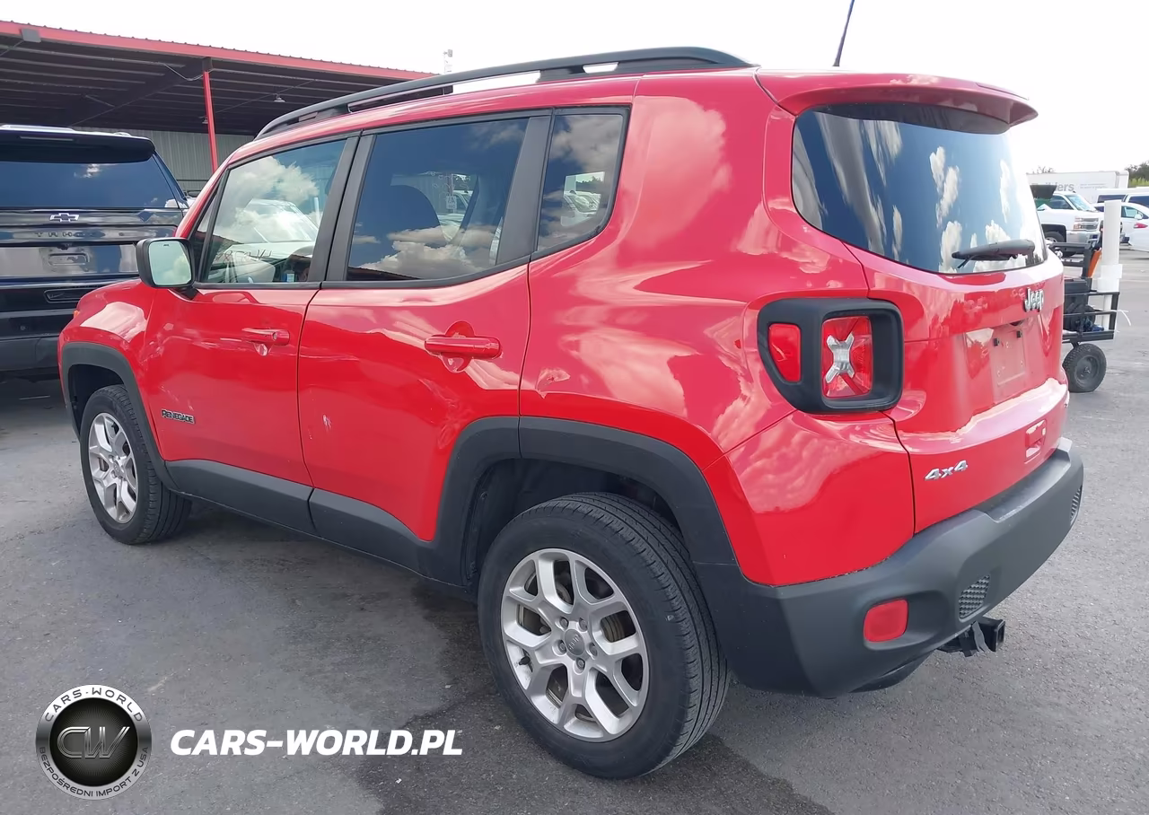2018 Jeep Renegade Sport 4X4 VIN:ZACCJBAB7JPJ50587 - 3