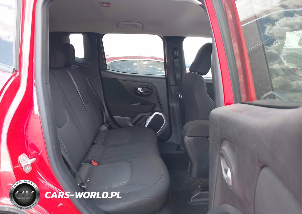 2018 Jeep Renegade Sport 4X4 VIN:ZACCJBAB7JPJ50587 - 8