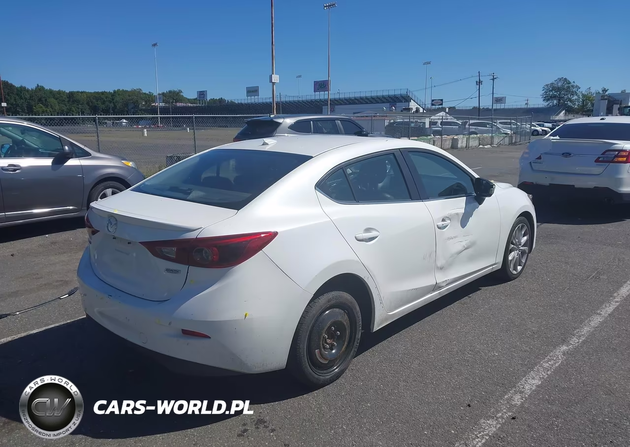 2014 Mazda Mazda3 S Grand Touring VIN:JM1BM1W34E1145788 - 4