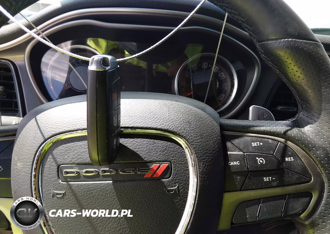 2019 Dodge Challenger R-T VIN:2C3CDZBT6KH526004 - 11