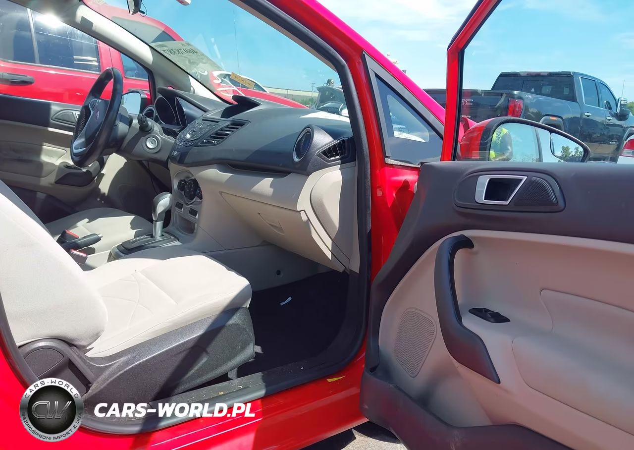 2015 Ford Fiesta Se VIN:3FADP4BJ7FM181524 - 5