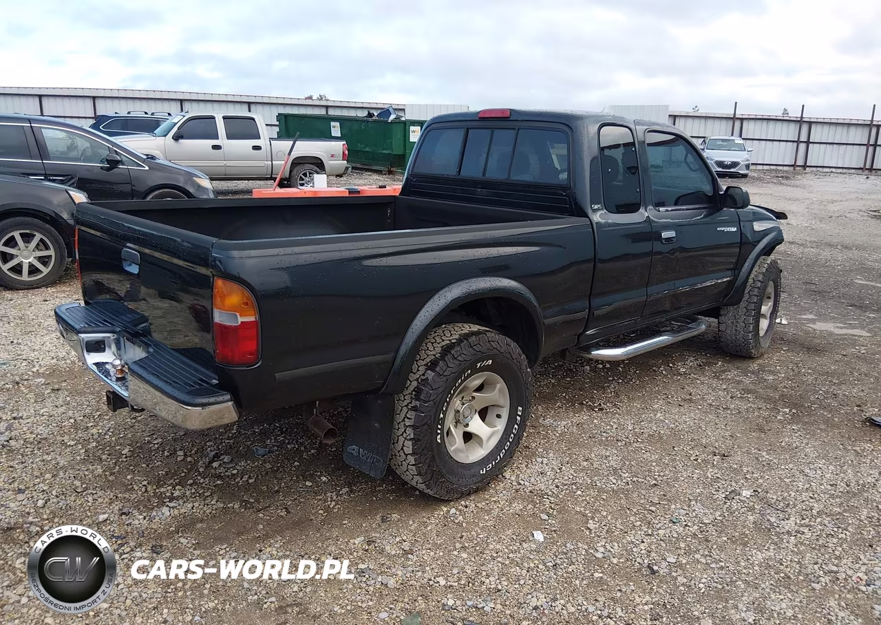 2000 Toyota Tacoma Base V6 VIN:5TEWN72N2YZ713085 - 4