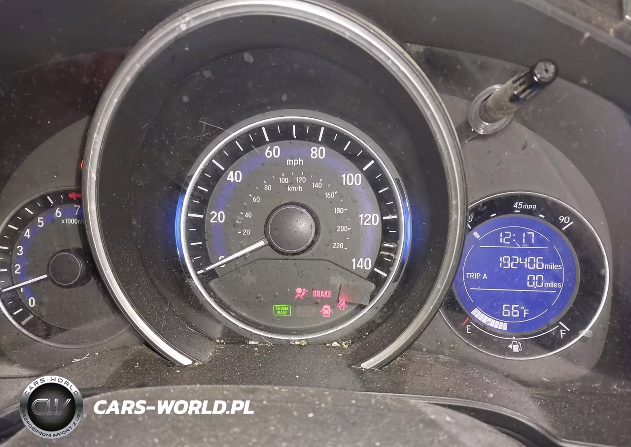 2015 Honda Fit Lx VIN:3HGGK5G5XFM747832 - 7