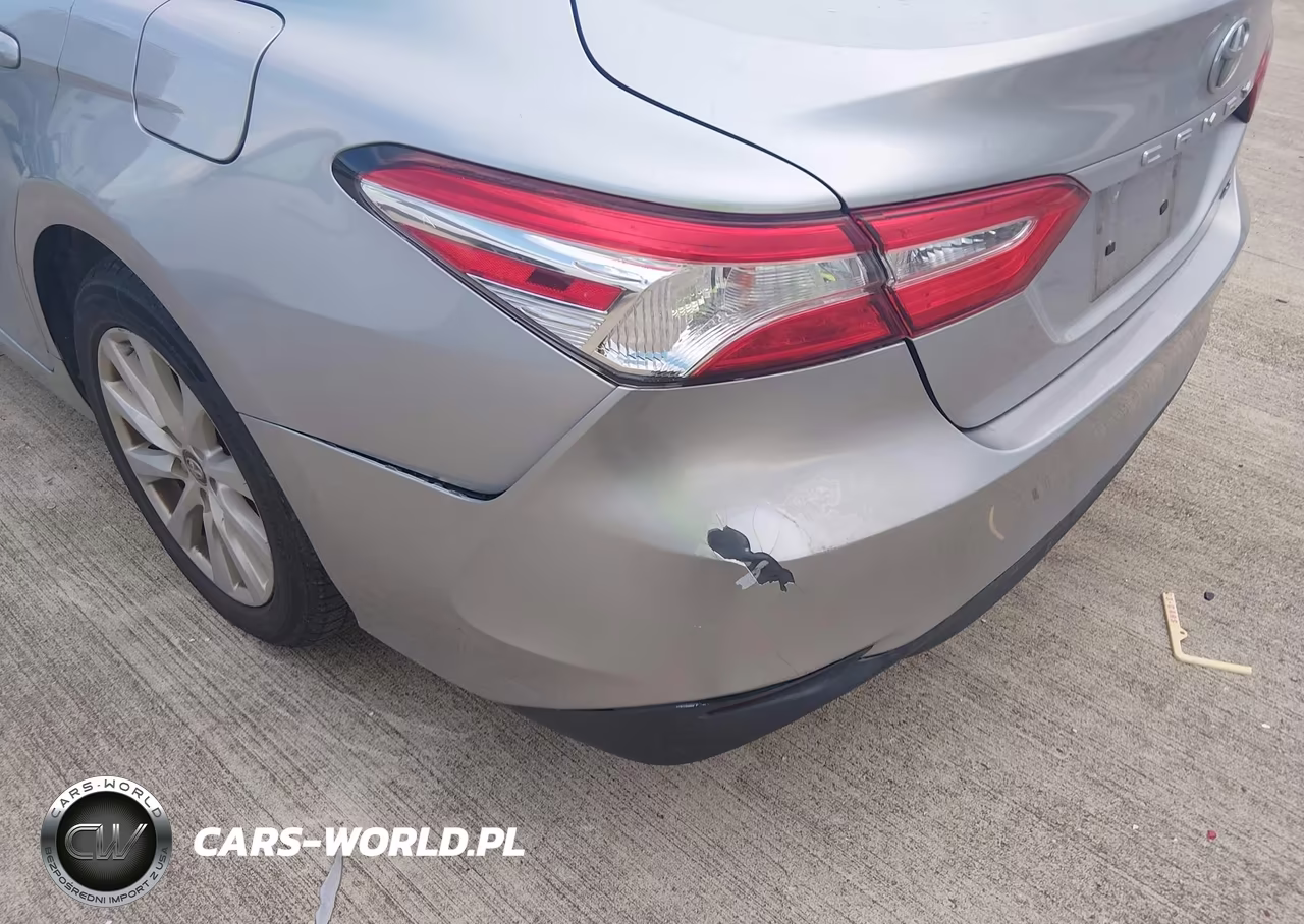 2018 Toyota Camry Le VIN:4T1B11HK5JU570759 - 6