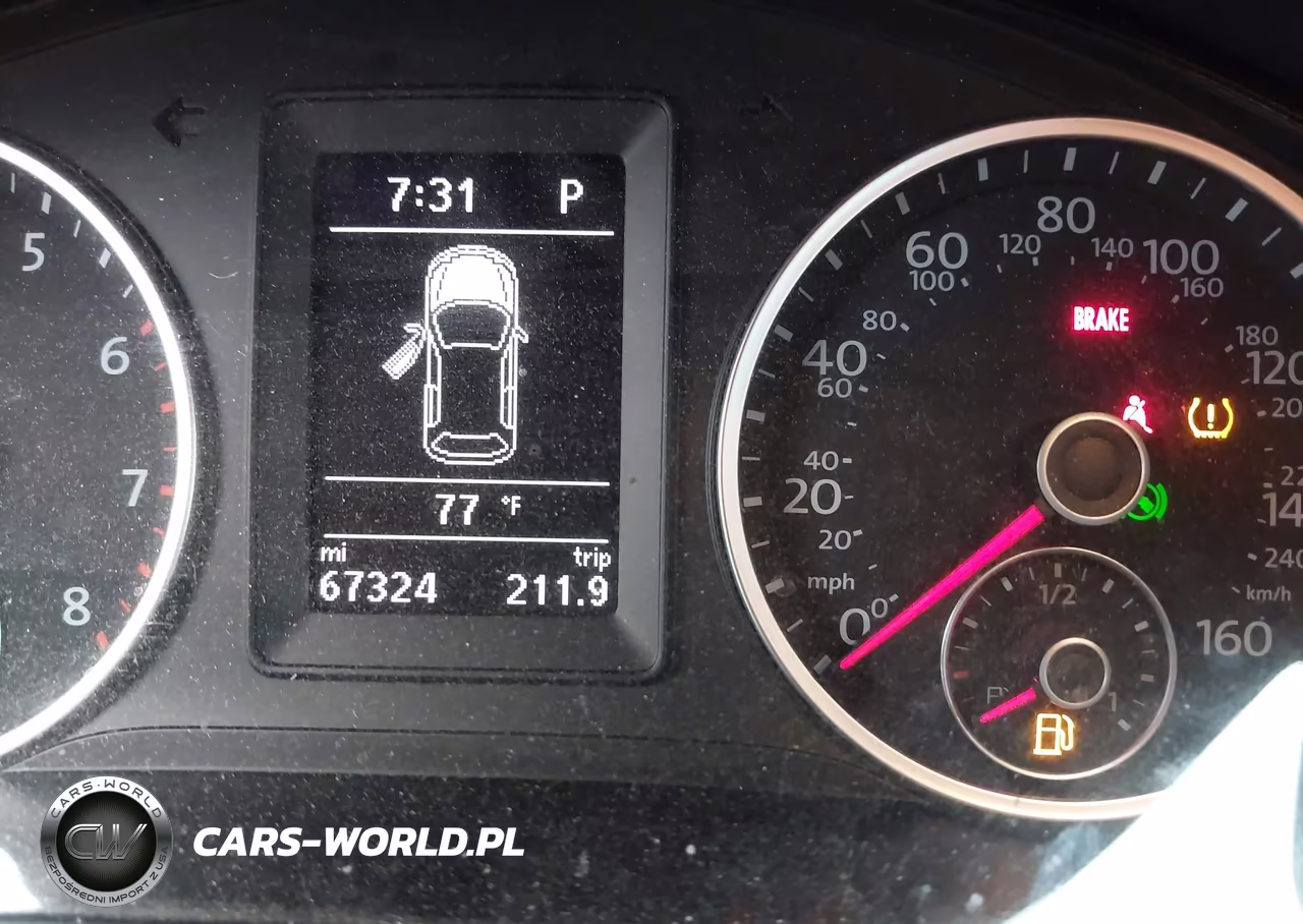 2018 Volkswagen Tiguan Limited 2.0T VIN:WVGBV7AX3JK003944 - 14