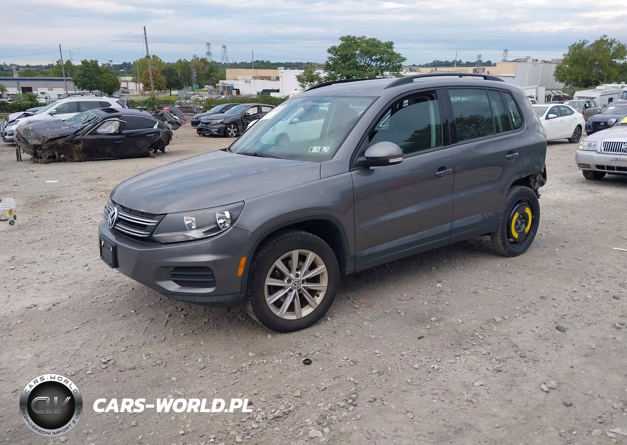 2018 Volkswagen Tiguan Limited 2.0T VIN:WVGBV7AX3JK003944 - 2