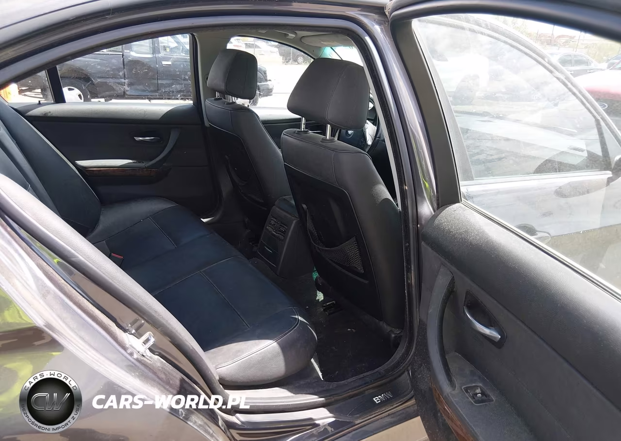 2007 BMW 328Xi VIN:WBAVC73527KP34812 - 8