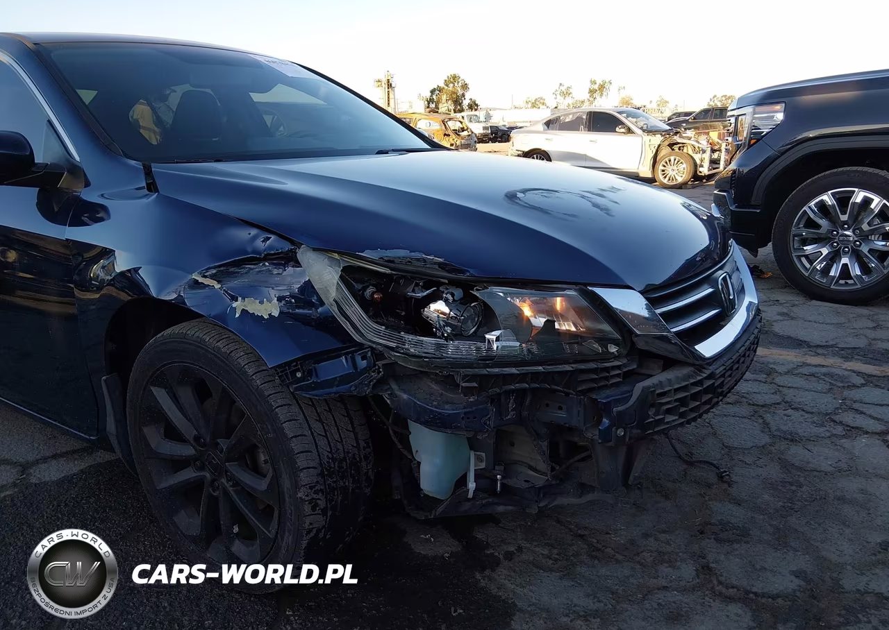 2015 Honda Accord Sport VIN:1HGCR2F57FA193057 - 18