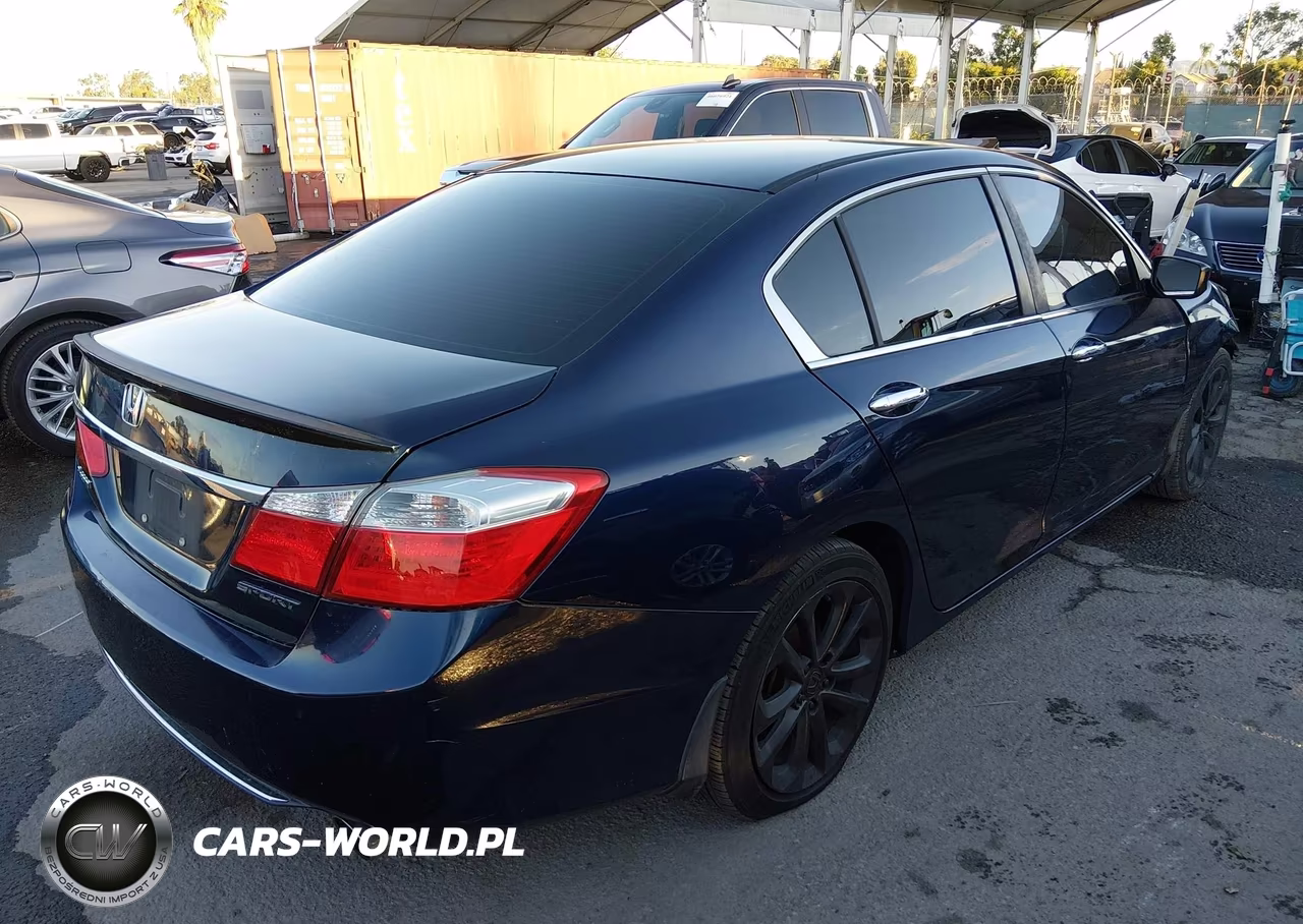 2015 Honda Accord Sport VIN:1HGCR2F57FA193057 - 4