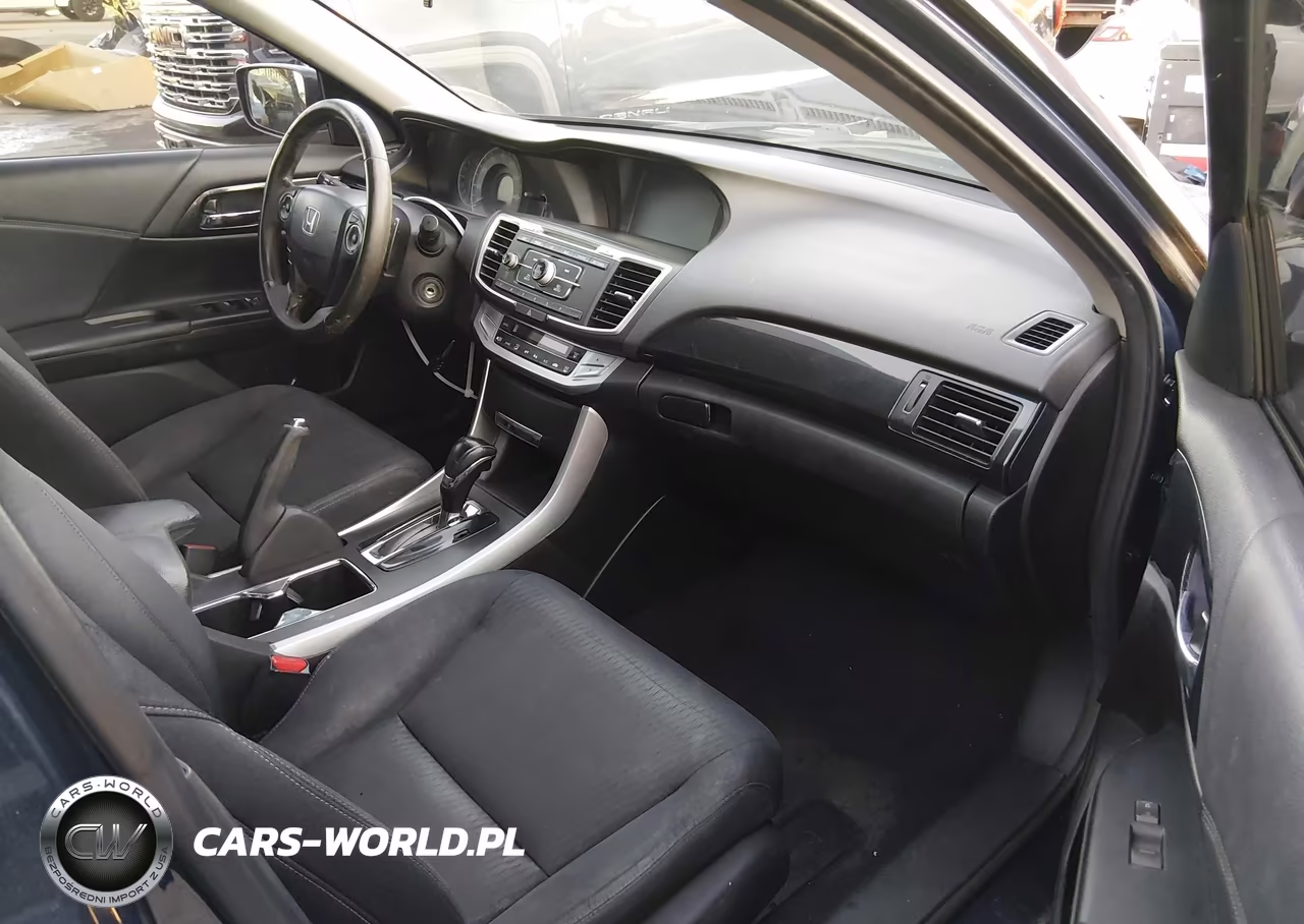 2015 Honda Accord Sport VIN:1HGCR2F57FA193057 - 5