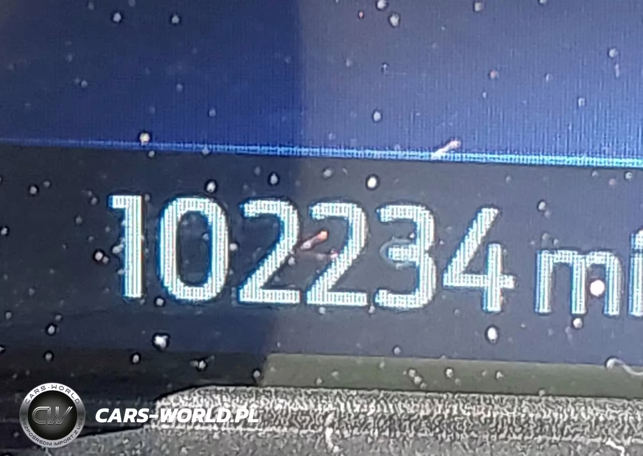 2020 Ford Explorer Xlt VIN:1FMSK8DH2LGC95823 - 16