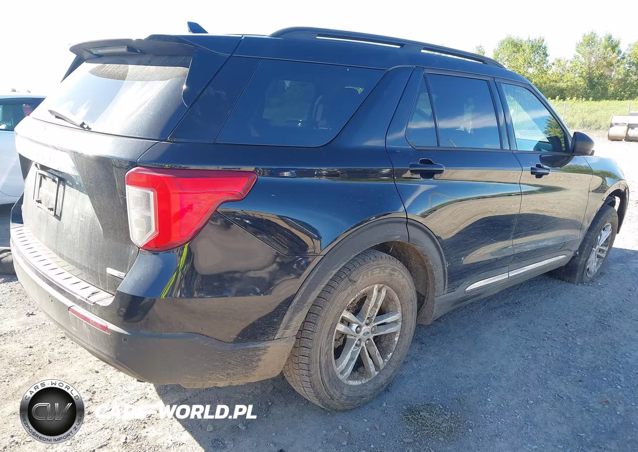 2020 Ford Explorer Xlt VIN:1FMSK8DH2LGC95823 - 4