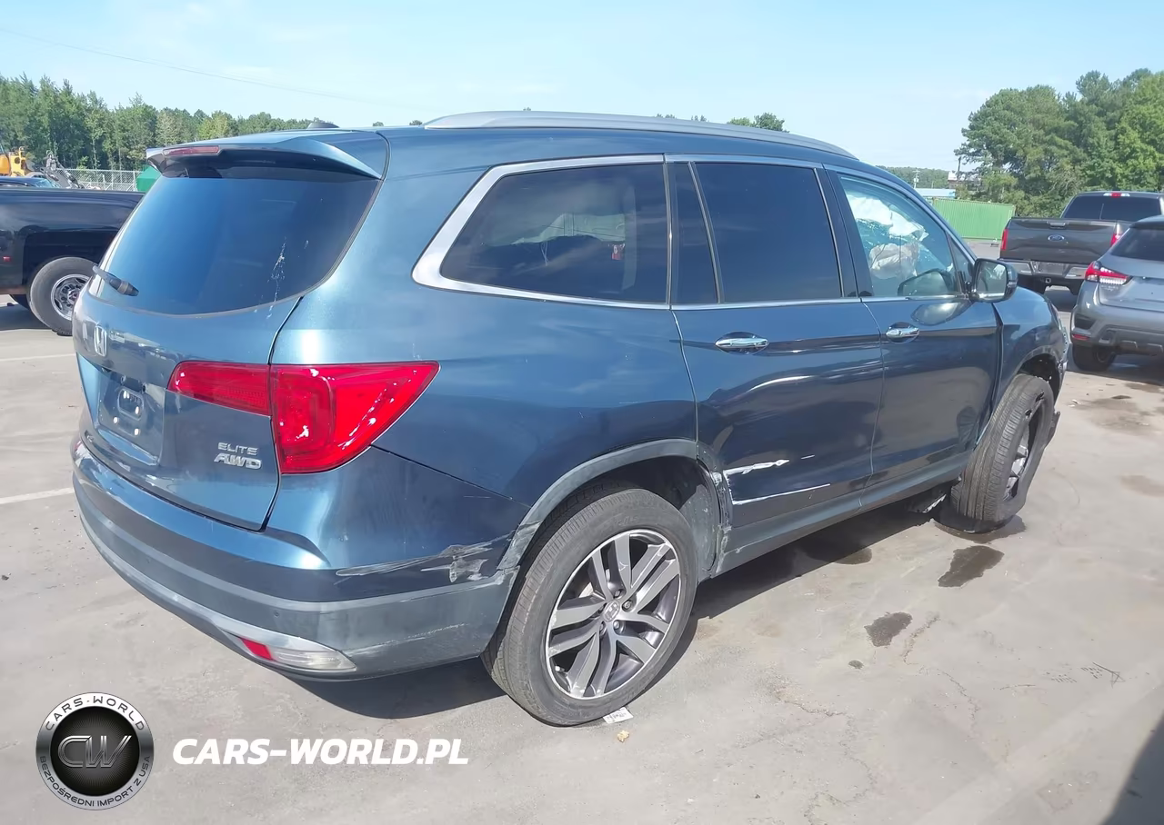 2017 Honda Pilot Elite VIN:5FNYF6H07HB066910 - 4