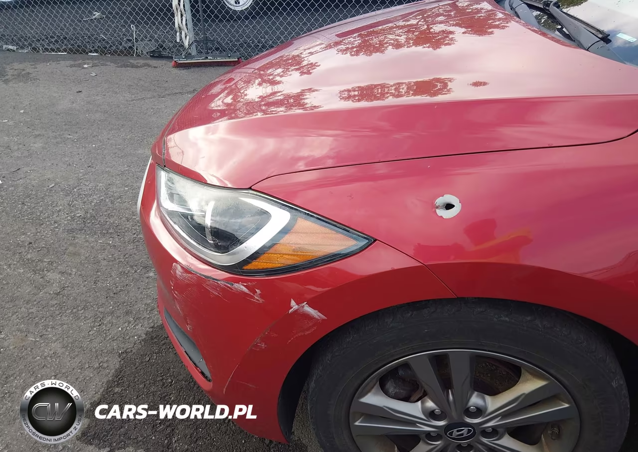 2018 Hyundai Elantra Sel VIN:5NPD84LF4JH250511 - 18