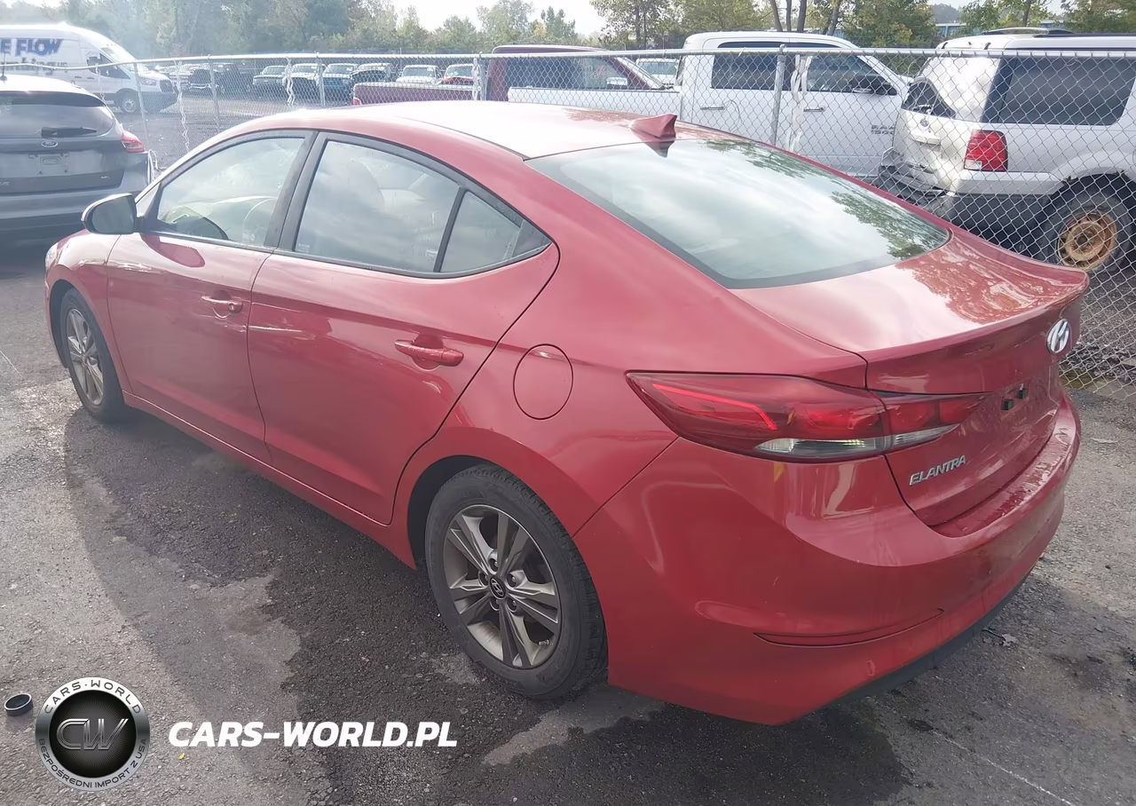 2018 Hyundai Elantra Sel VIN:5NPD84LF4JH250511 - 3