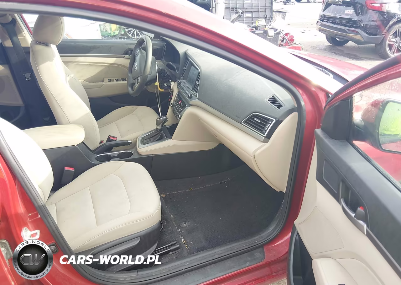 2018 Hyundai Elantra Sel VIN:5NPD84LF4JH250511 - 5