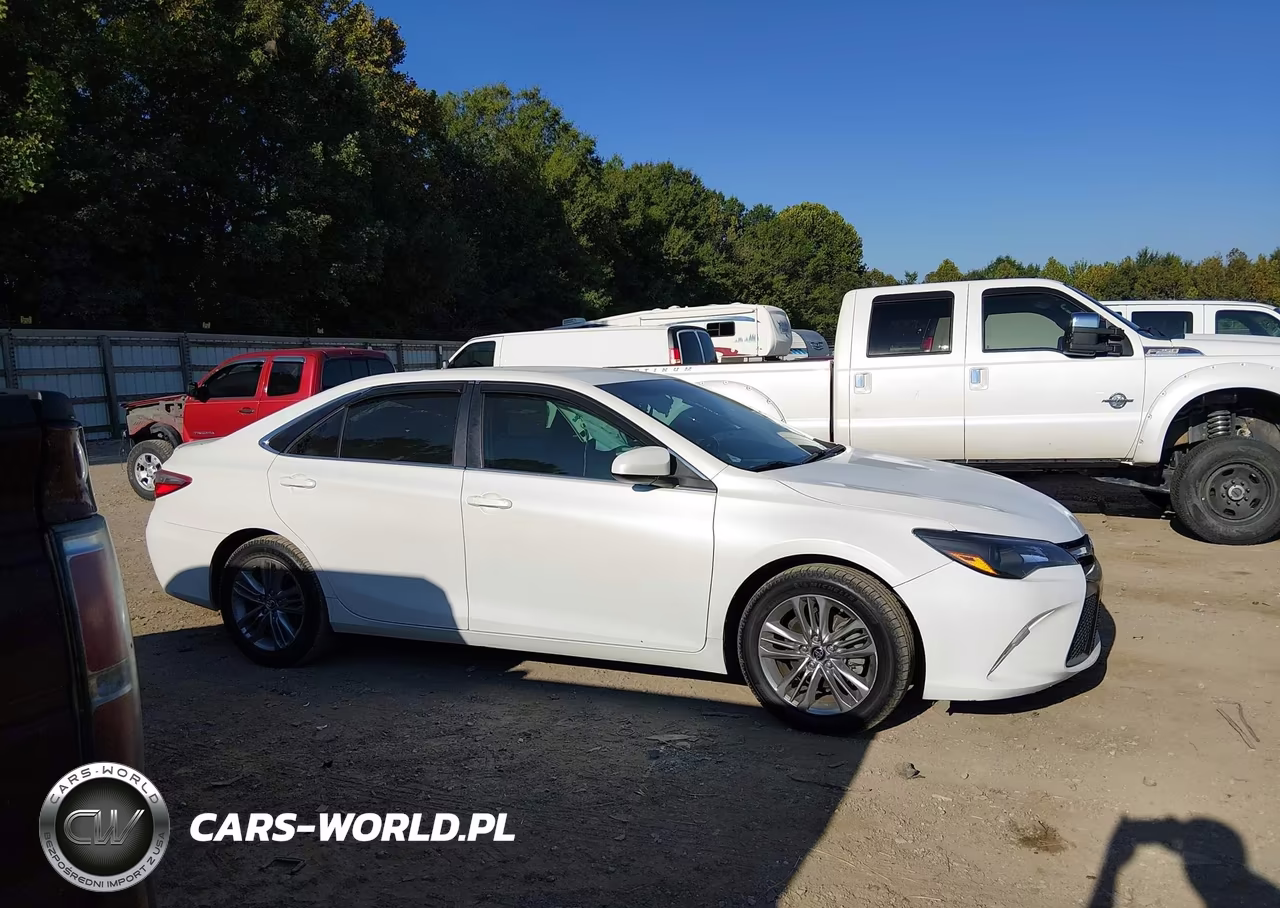 2016 Toyota Camry Se VIN:4T1BF1FK7GU125176 - 13