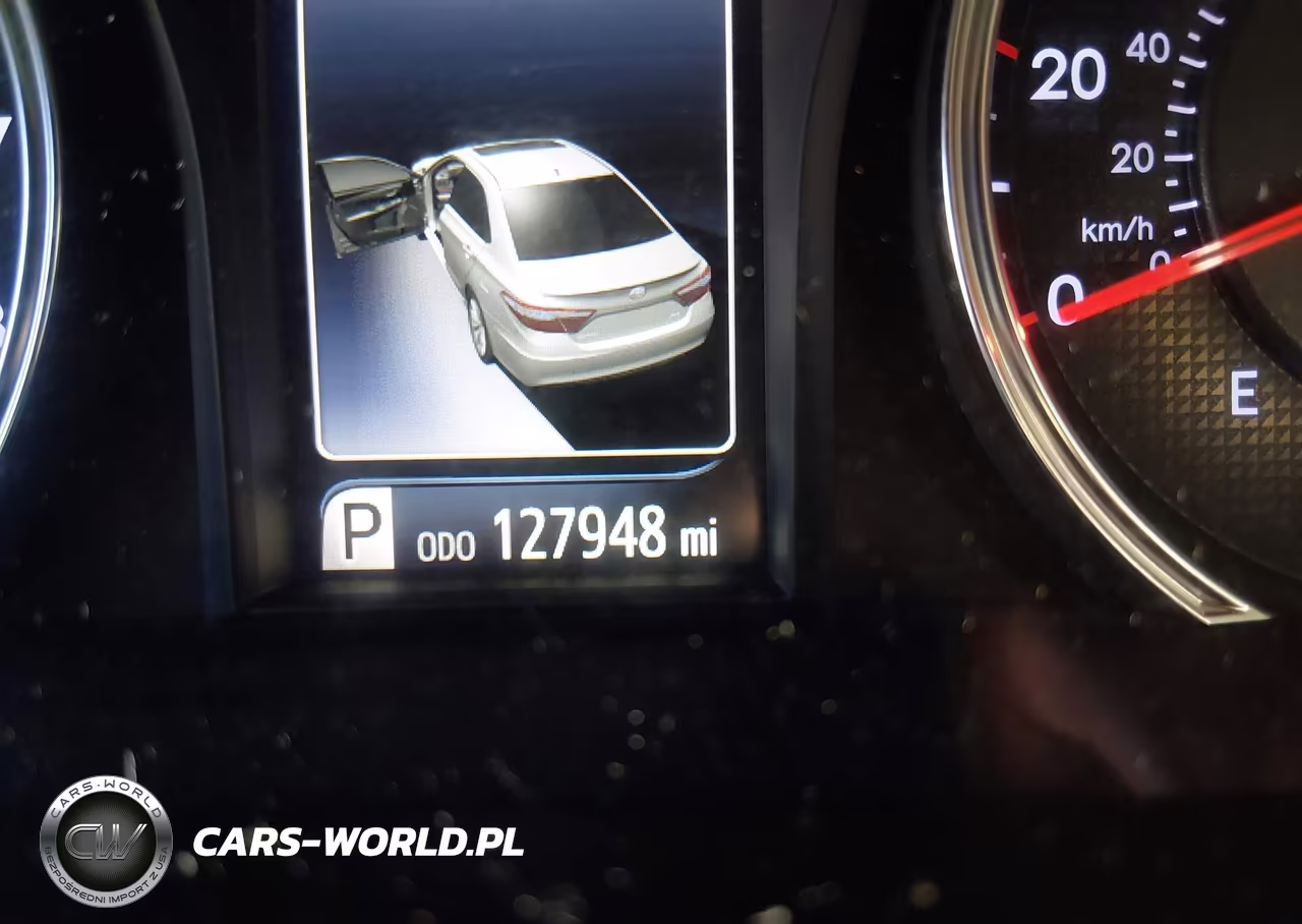 2016 Toyota Camry Se VIN:4T1BF1FK7GU125176 - 15