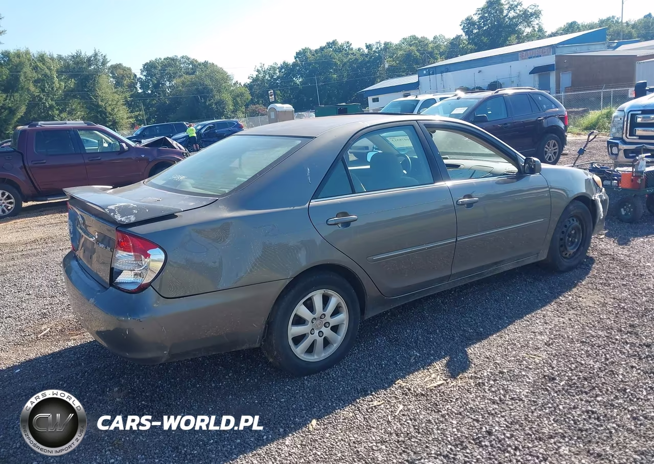 2004 Toyota Camry Xle VIN:4T1BE32K14U927383 - 4