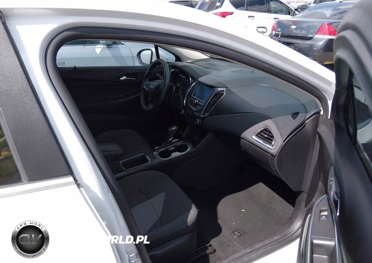2017 Chevrolet Cruze Lt Auto VIN:1G1BE5SM9H7157996 - 5