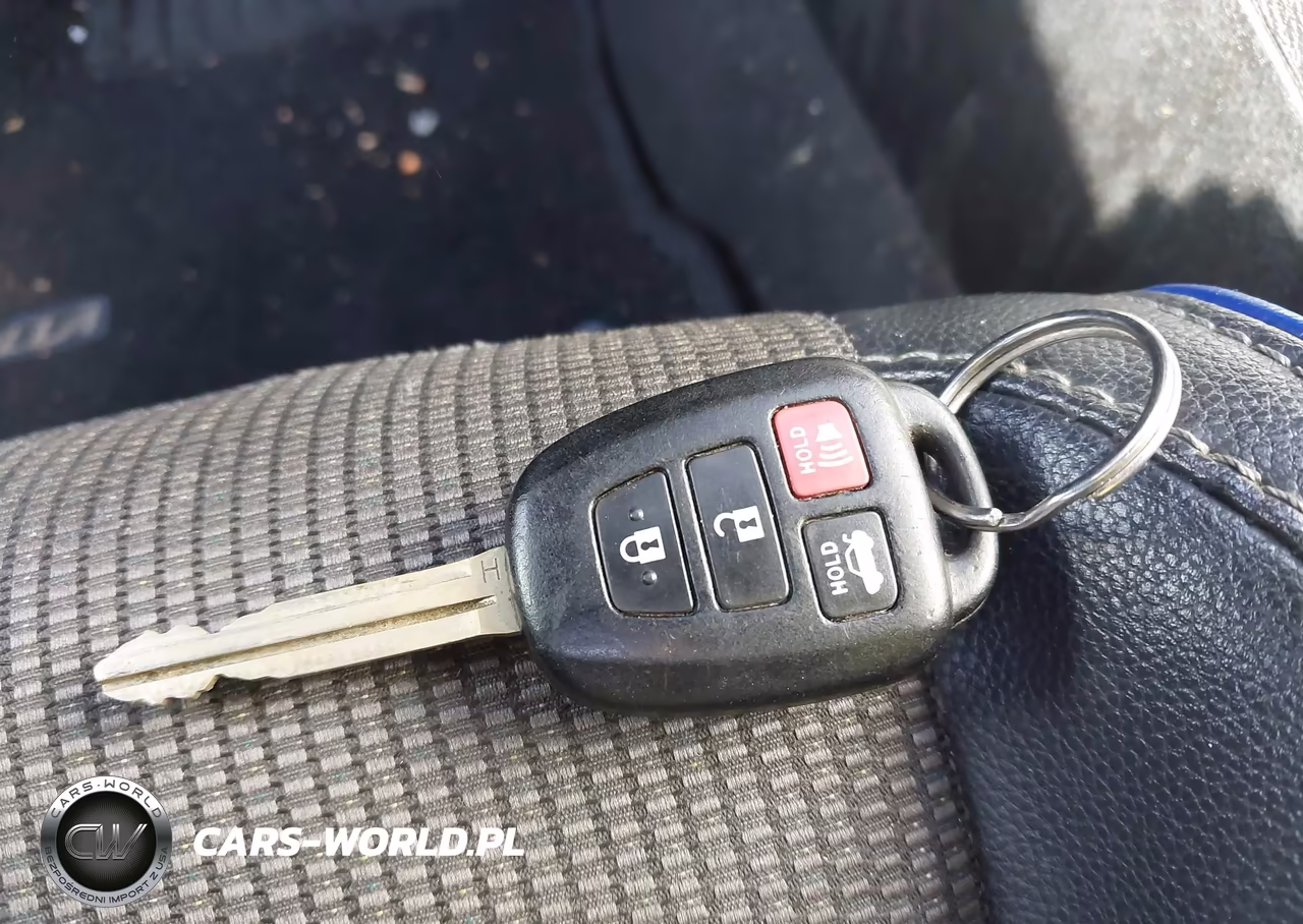 2018 Toyota Corolla Se VIN:5YFBURHE6JP797721 - 11