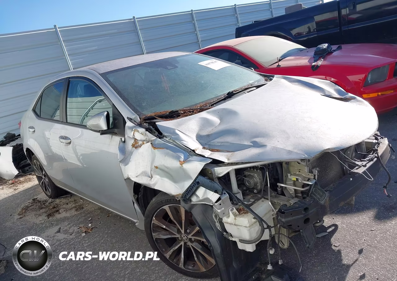 2018 Toyota Corolla Se VIN:5YFBURHE6JP797721 - 14