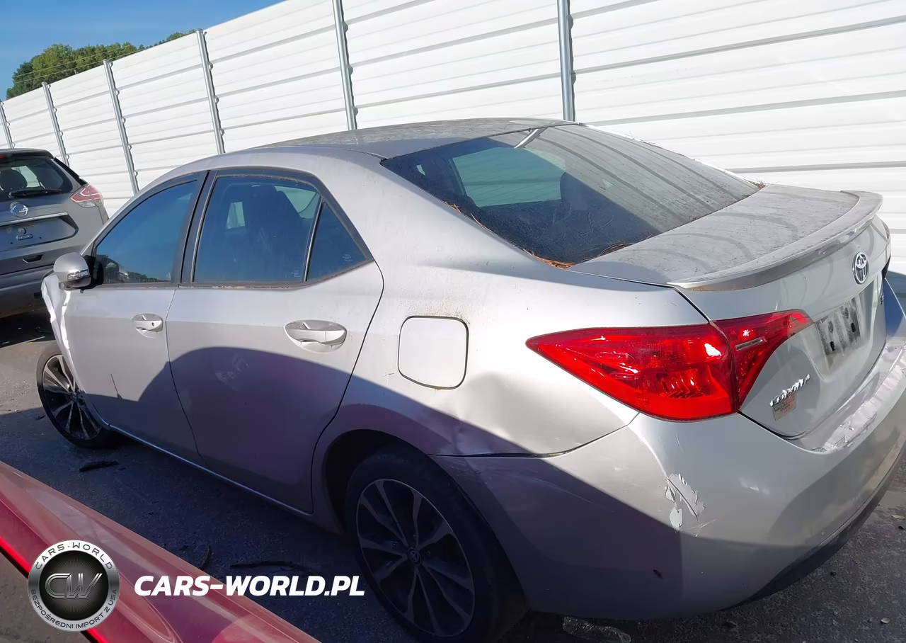 2018 Toyota Corolla Se VIN:5YFBURHE6JP797721 - 15