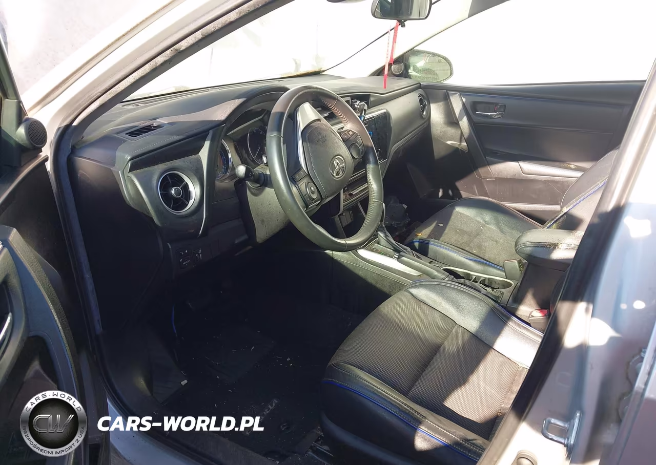 2018 Toyota Corolla Se VIN:5YFBURHE6JP797721 - 5
