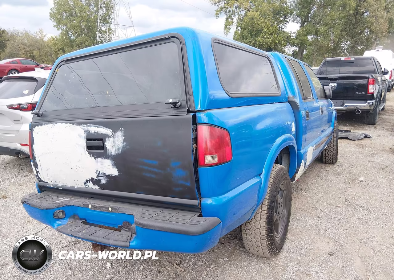 2003 Chevrolet S-10 Ls VIN:1GCDT13X13K137965 - 4