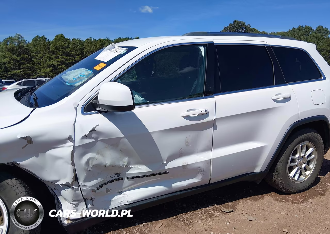 2020 Jeep Grand Cherokee Laredo E 4X2 VIN:1C4RJEAG9LC439536 - 18