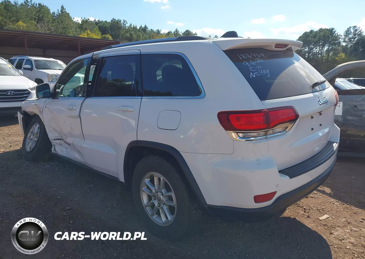 2020 Jeep Grand Cherokee Laredo E 4X2 VIN:1C4RJEAG9LC439536 - 3