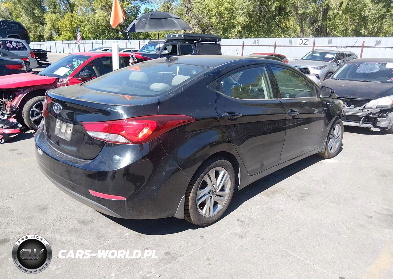 2016 Hyundai Elantra Se VIN:KMHDH4AE7GU541864 - 4