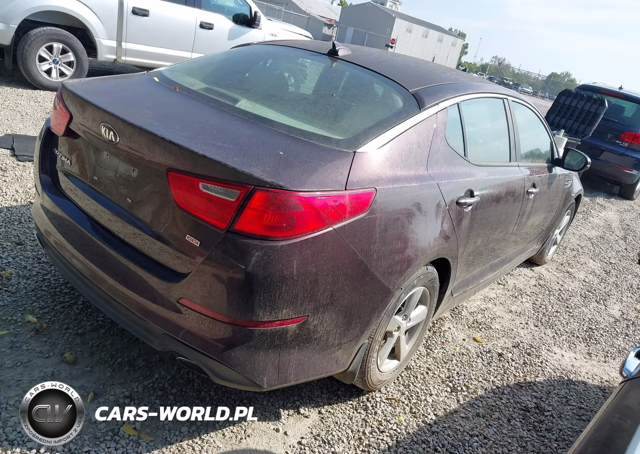 2015 Kia Optima Lx VIN:5XXGM4A70FG436974 - 4