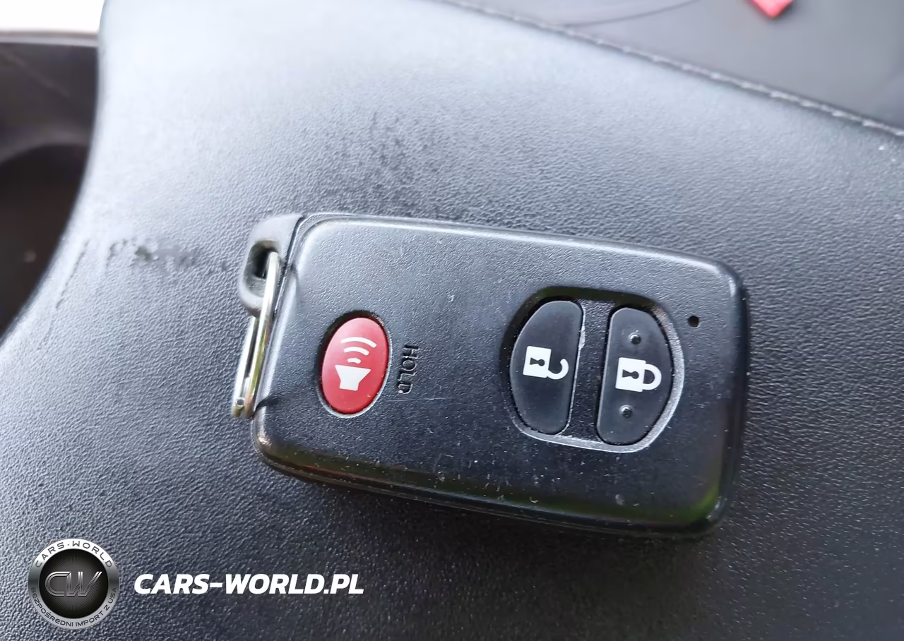 TOYOTA PRIUS VIN:JTDKN3DU8F1885267 - 11