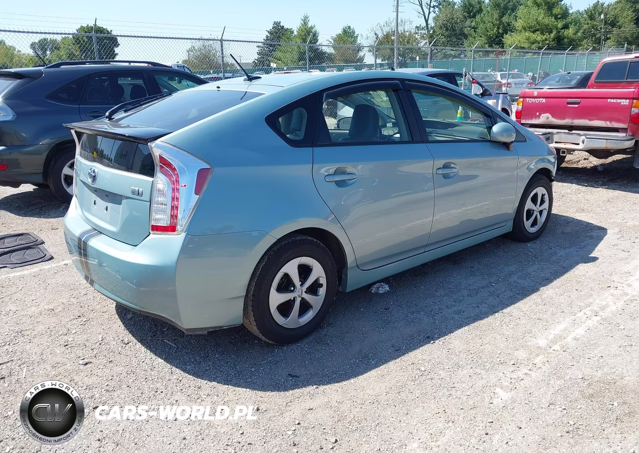 TOYOTA PRIUS VIN:JTDKN3DU8F1885267 - 4