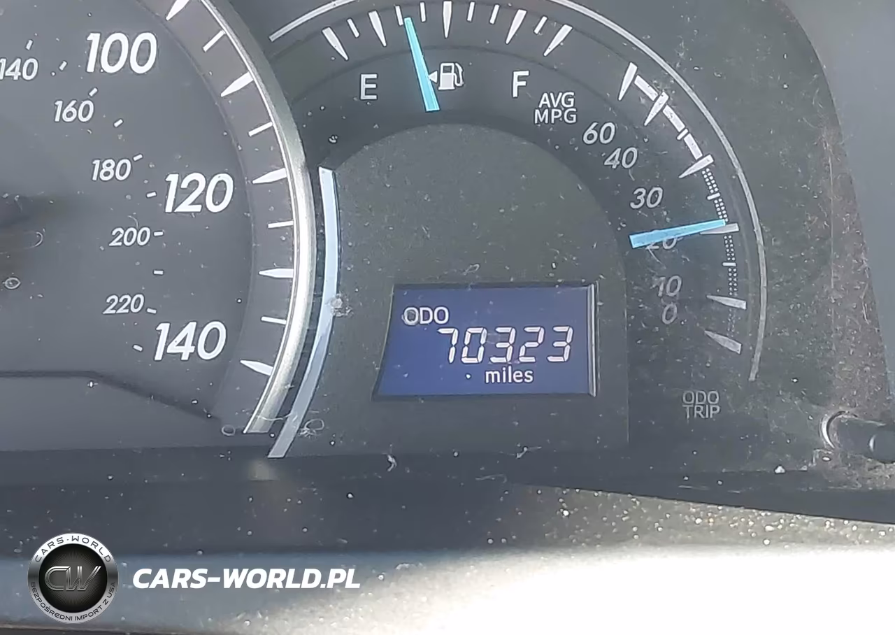 2015 Toyota Camry Le VIN:4T1BF1FK4FU892546 - 15