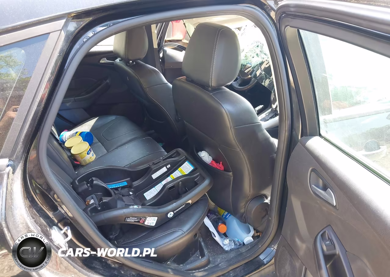 2014 Ford Focus Se VIN:1FADP3K24EL258983 - 8