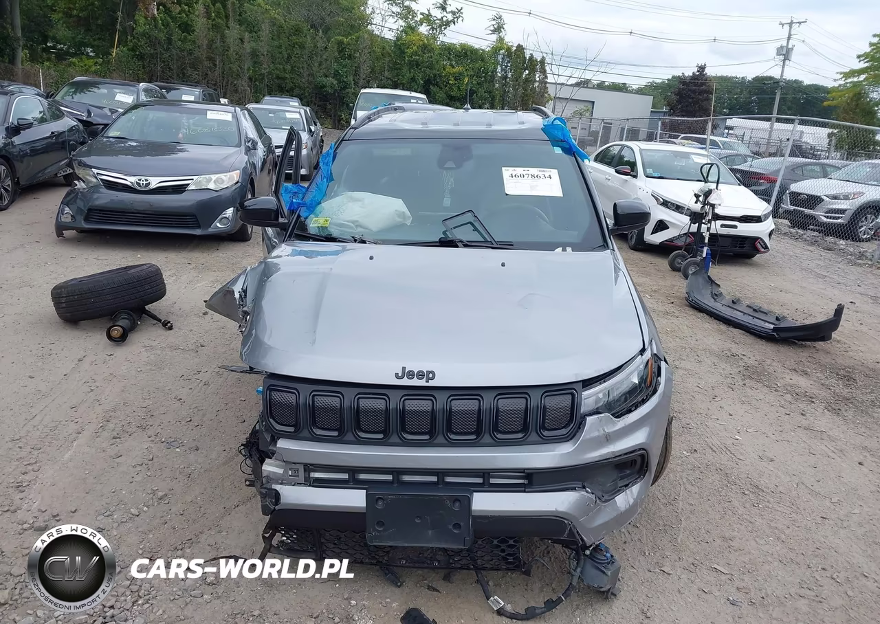 2022 Jeep Compass Altitude 4X4 VIN:3C4NJDBB4NT226691 - 13