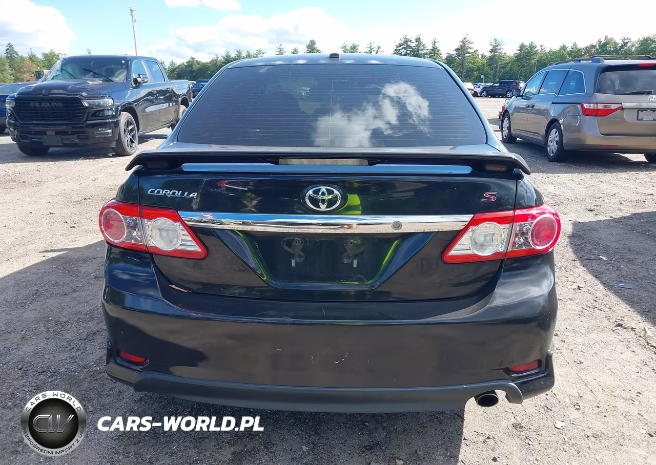 2013 Toyota Corolla S VIN:2T1BU4EE6DC018765 - 17
