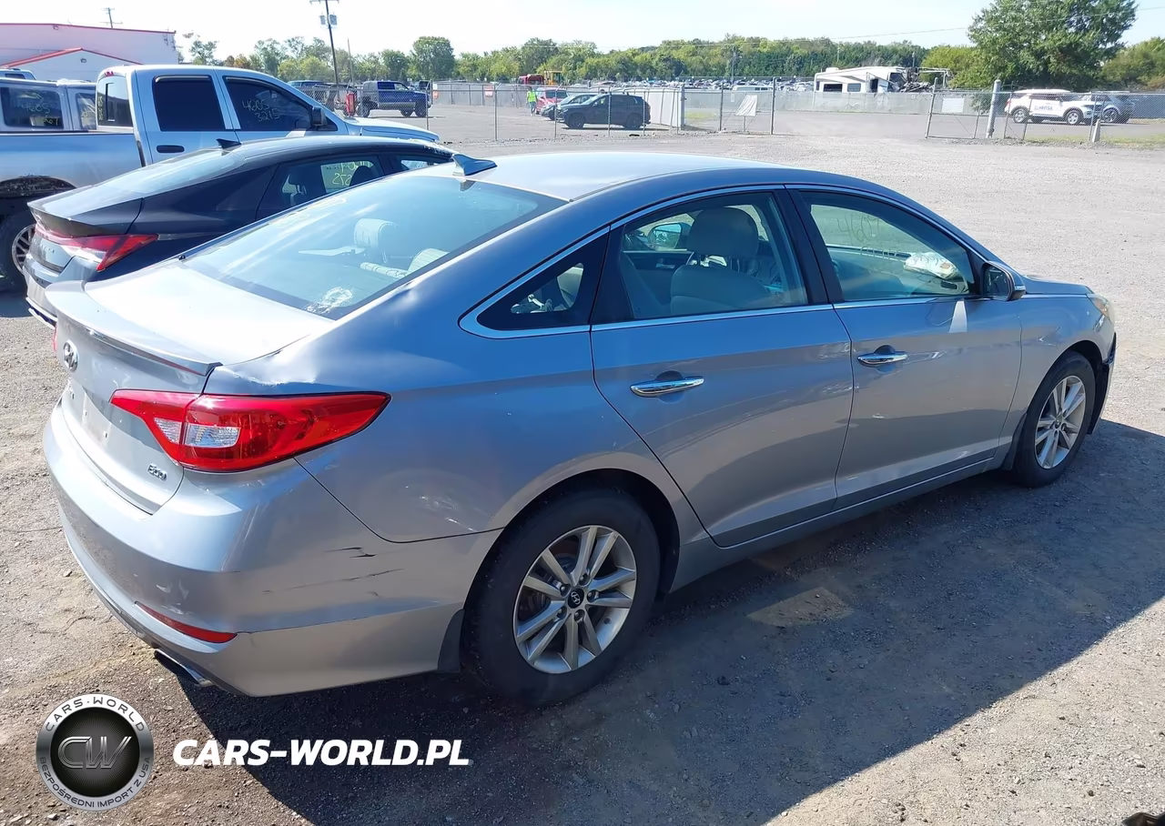 2015 Hyundai Sonata Eco VIN:5NPE24AA6FH161513 - 4