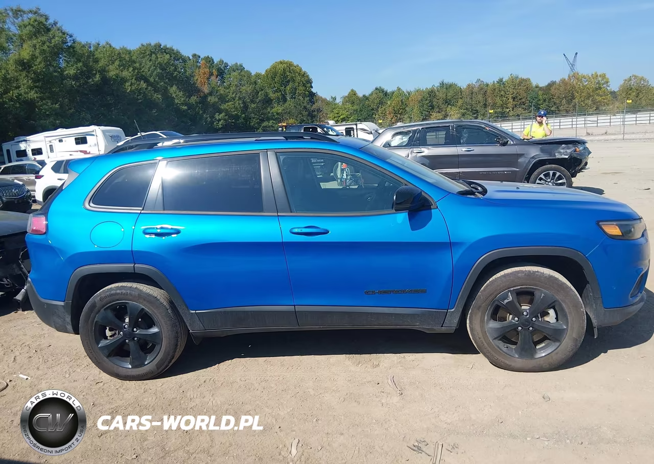 2023 Jeep Cherokee Altitude Lux 4X4 VIN:1C4PJMMB7PD108861 - 13