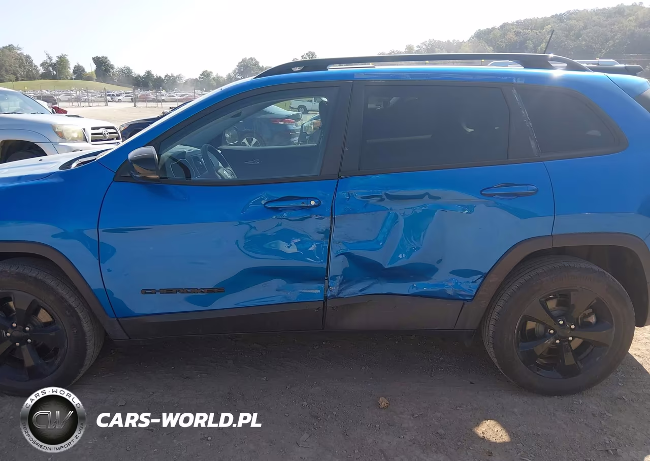 2023 Jeep Cherokee Altitude Lux 4X4 VIN:1C4PJMMB7PD108861 - 6
