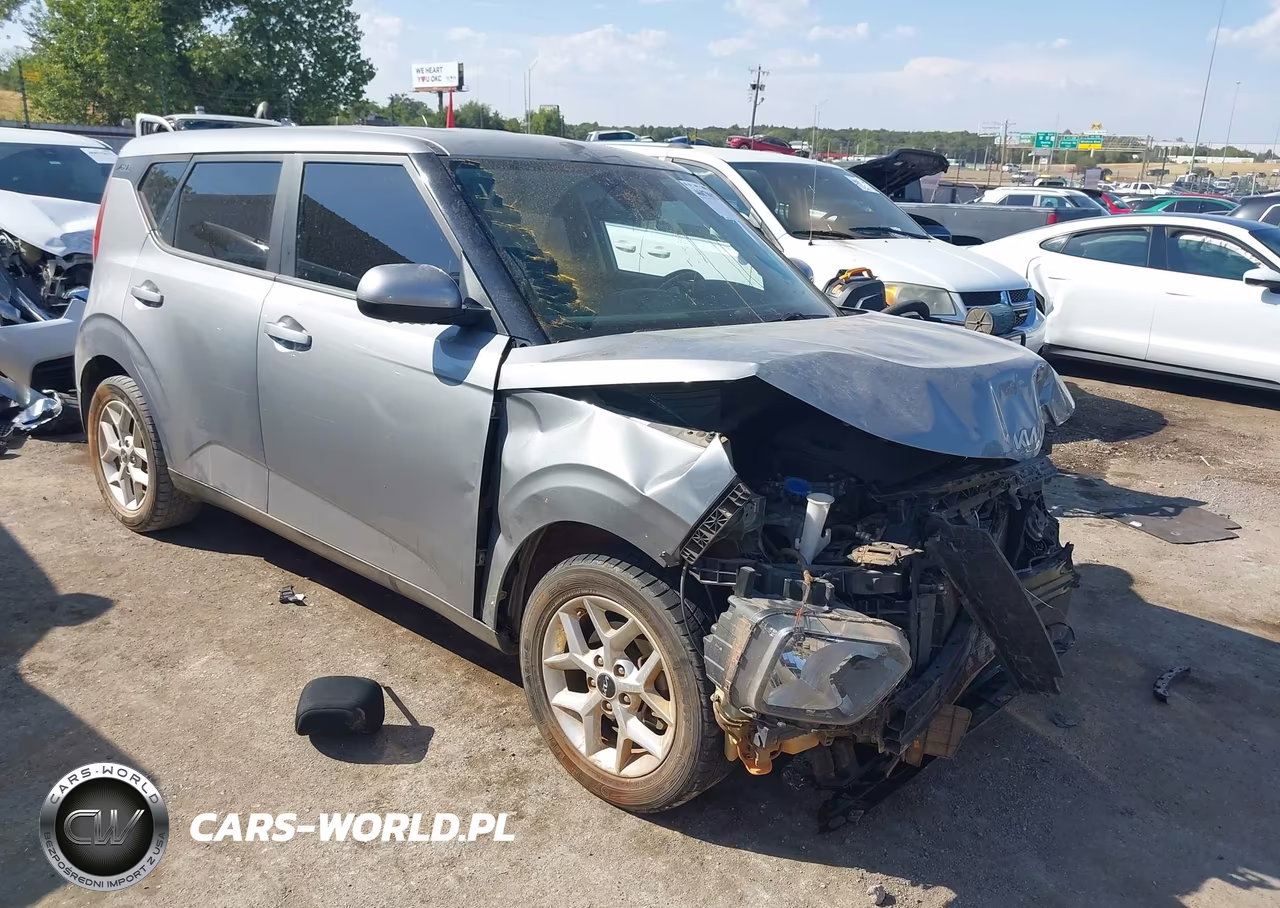 2022 Kia Soul Lx