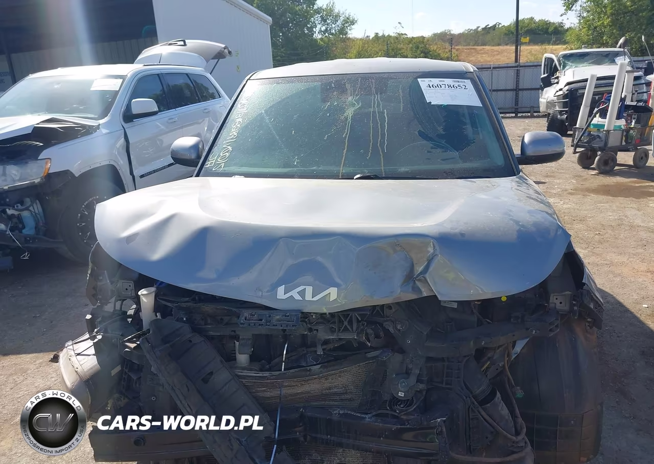 2022 Kia Soul Lx VIN:KNDJ23AU2N7820015 - 13